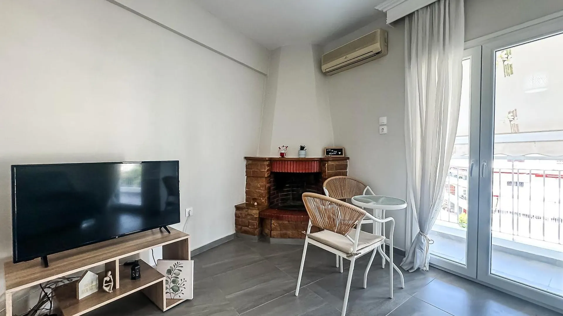 G&G Seaside Apartment Nea Kallikrateia 0*,  Grécia